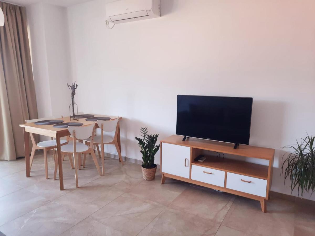 茨雷斯Apartman Pinja公寓 外观 照片